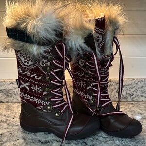 Muk Luks Red and Brown Winter Boots with Fur Trim
